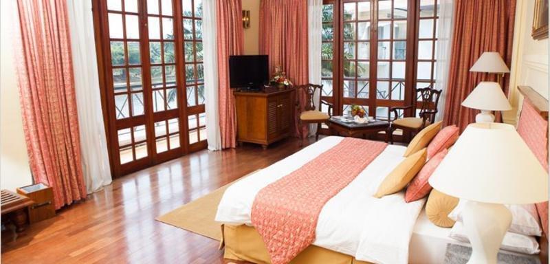 Mahaweli Reach Hotel Kandy Bagian luar foto